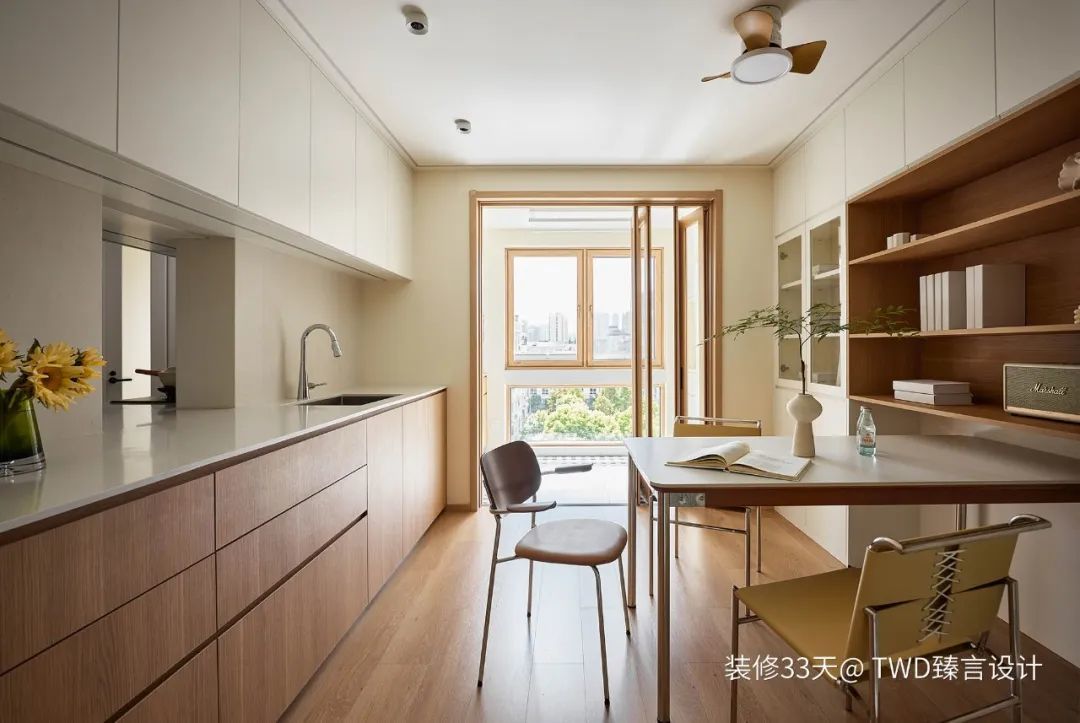 餐厨开窗洞餐桌嵌入餐边柜麻将胡了app卧室改餐厅(图12) 餐厨开窗洞餐桌嵌入餐边柜麻将胡了app卧室改餐厅(图12)