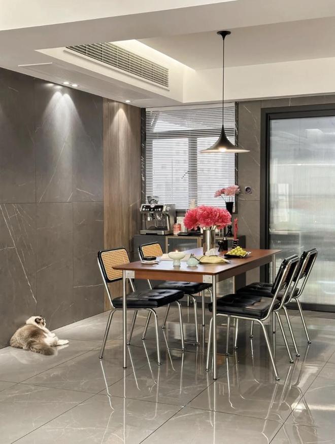 PG麻将胡了免费模拟器广东夫妇的127㎡新家那叫一个高级拍照给大伙瞅瞅超羡慕(图17)